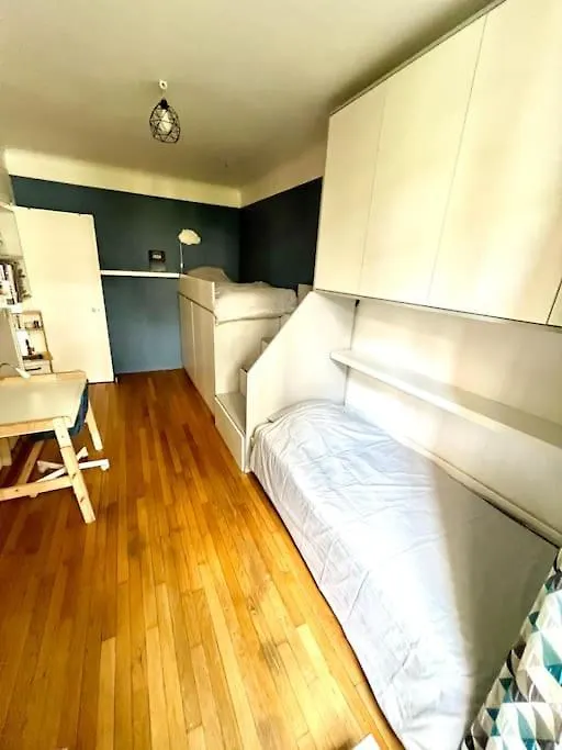 Apartment Grand Dans 8 Couchages *
