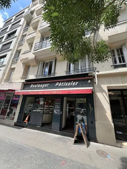 Grand Dans 8 Couchages * Paris